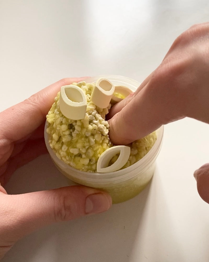 Hula Crumbs