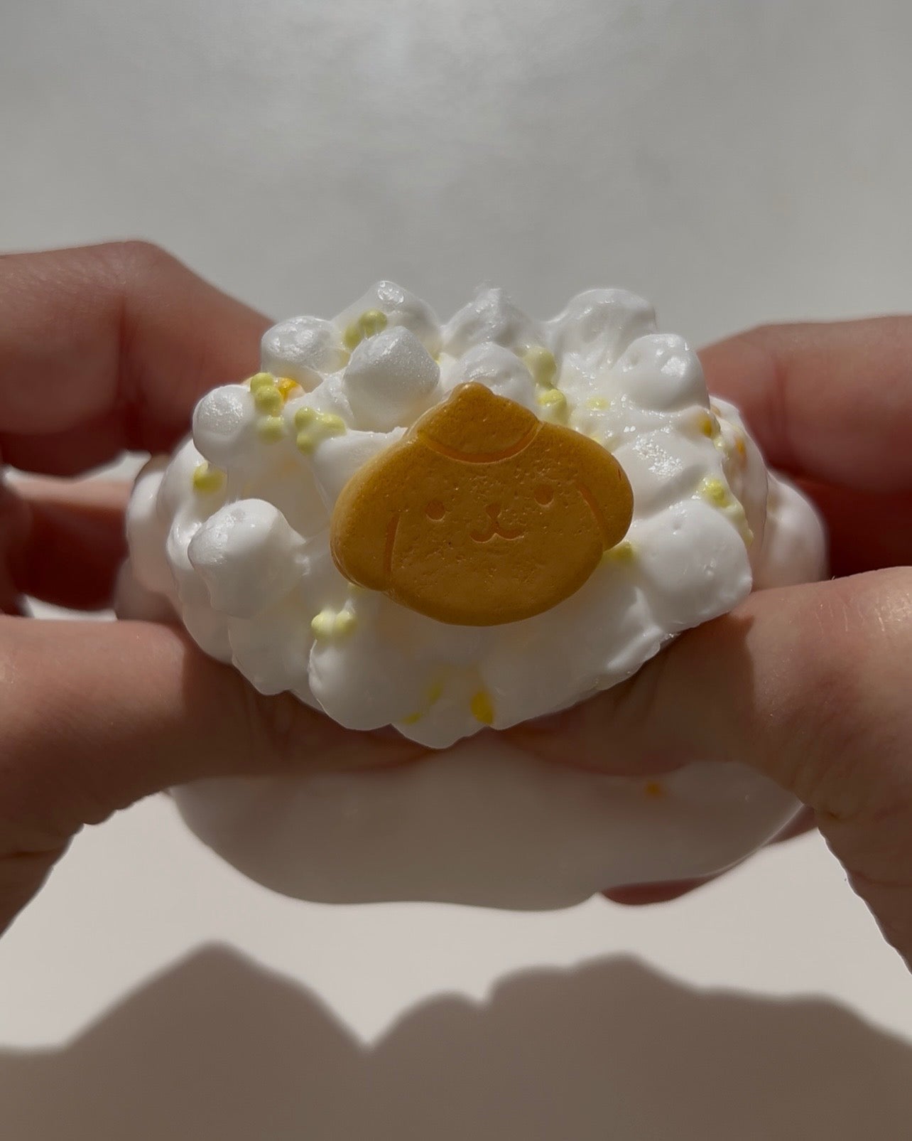 Popcorn Cream Bun [no charm]