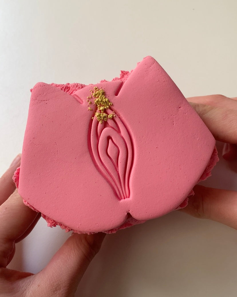 Tulip Coochie Cookie
