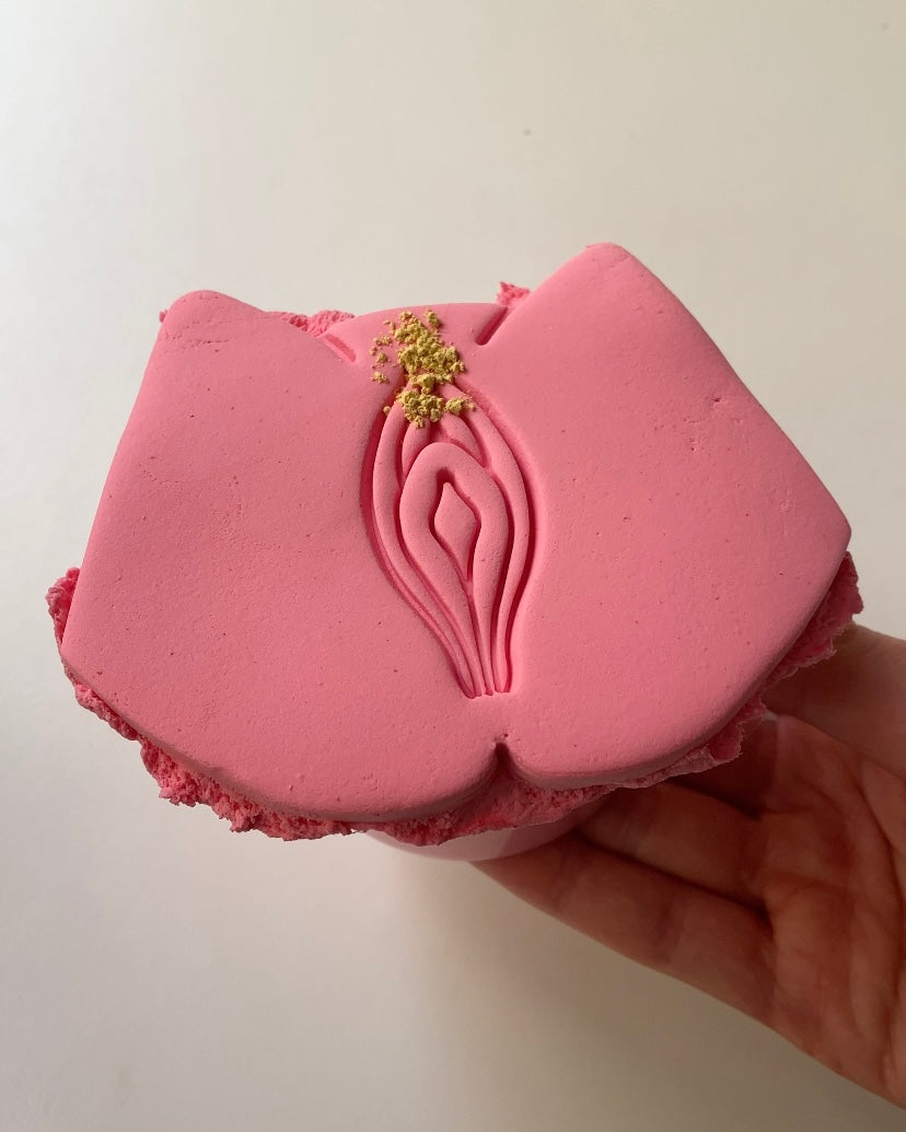 Tulip Coochie Cookie