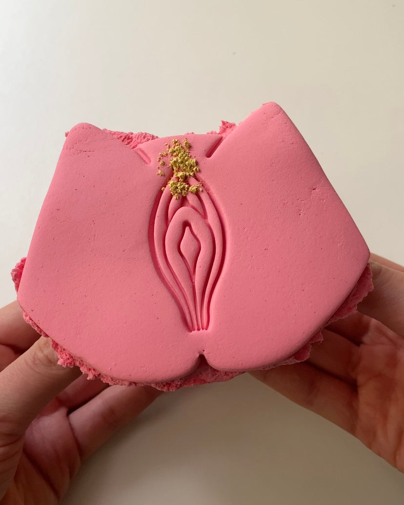 Tulip Coochie Cookie