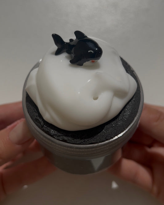 Killer Whale Cafe [Sea Village Collection]